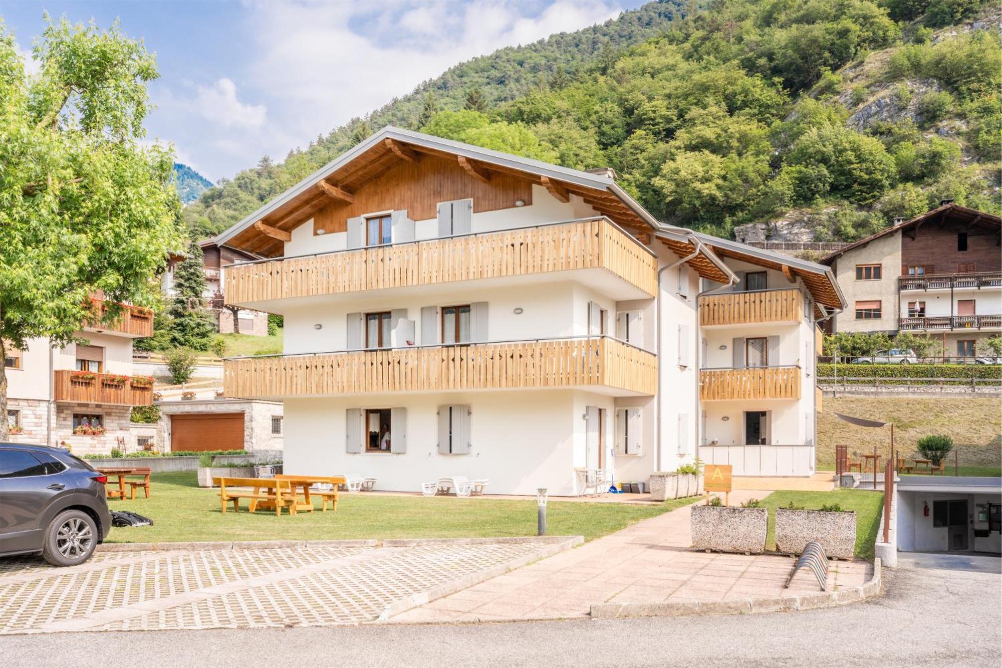 Residence Alessio Bezzecca Luaran gambar