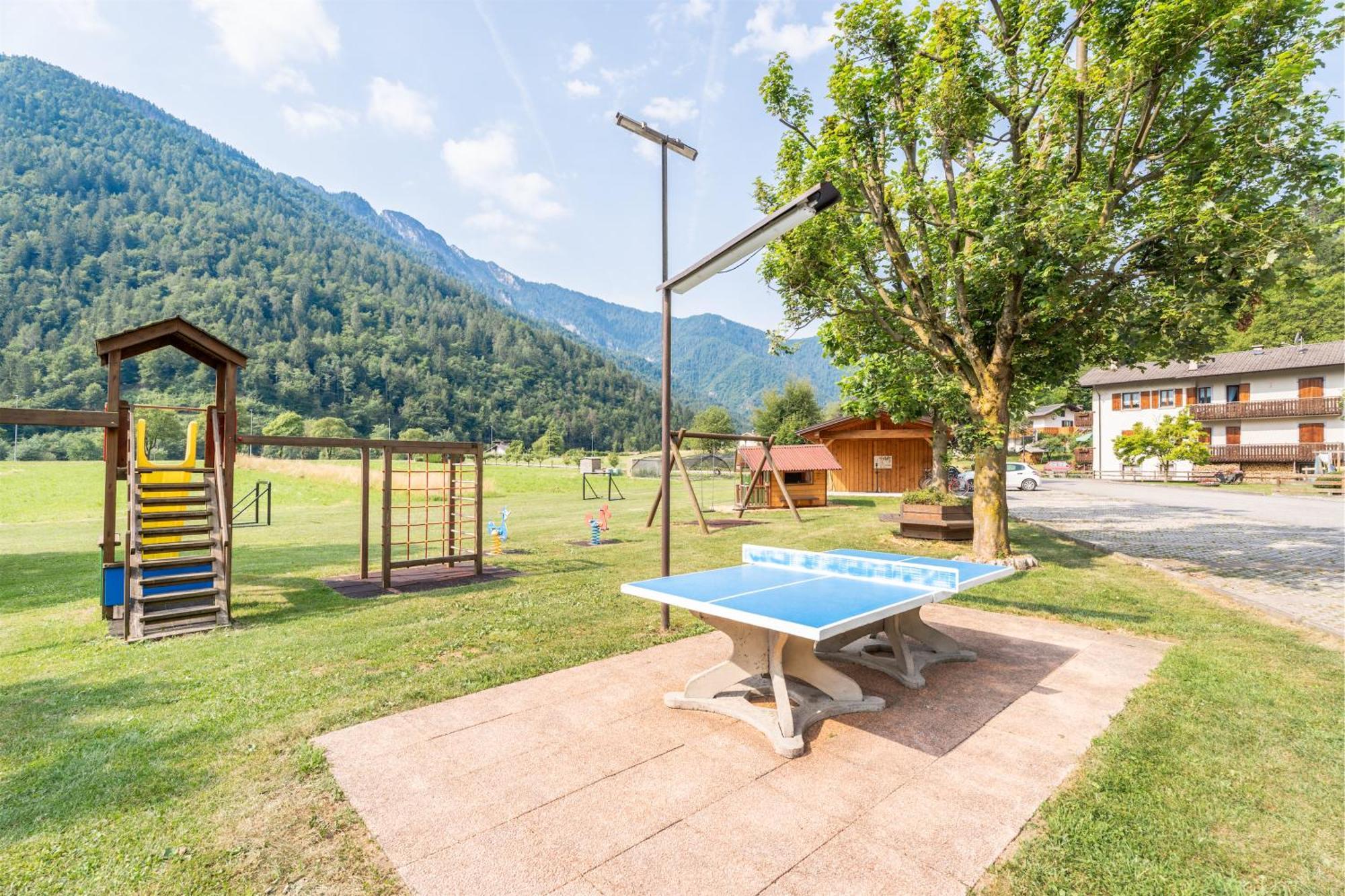Residence Alessio Bezzecca Luaran gambar